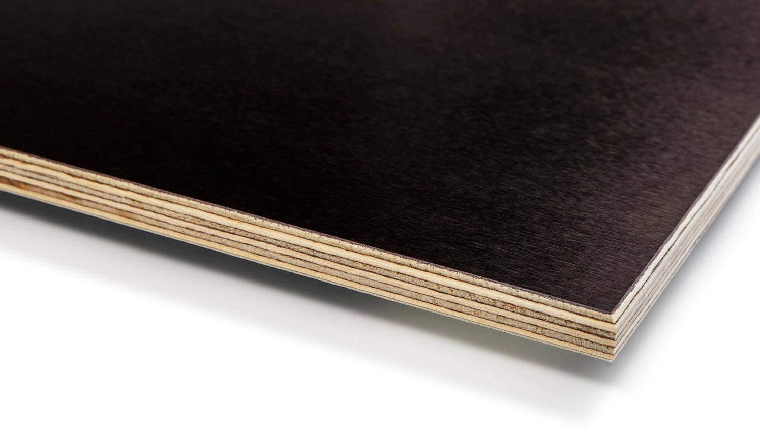 Contreplaqué filmé premium en version classique ou XL pour coffrages visible